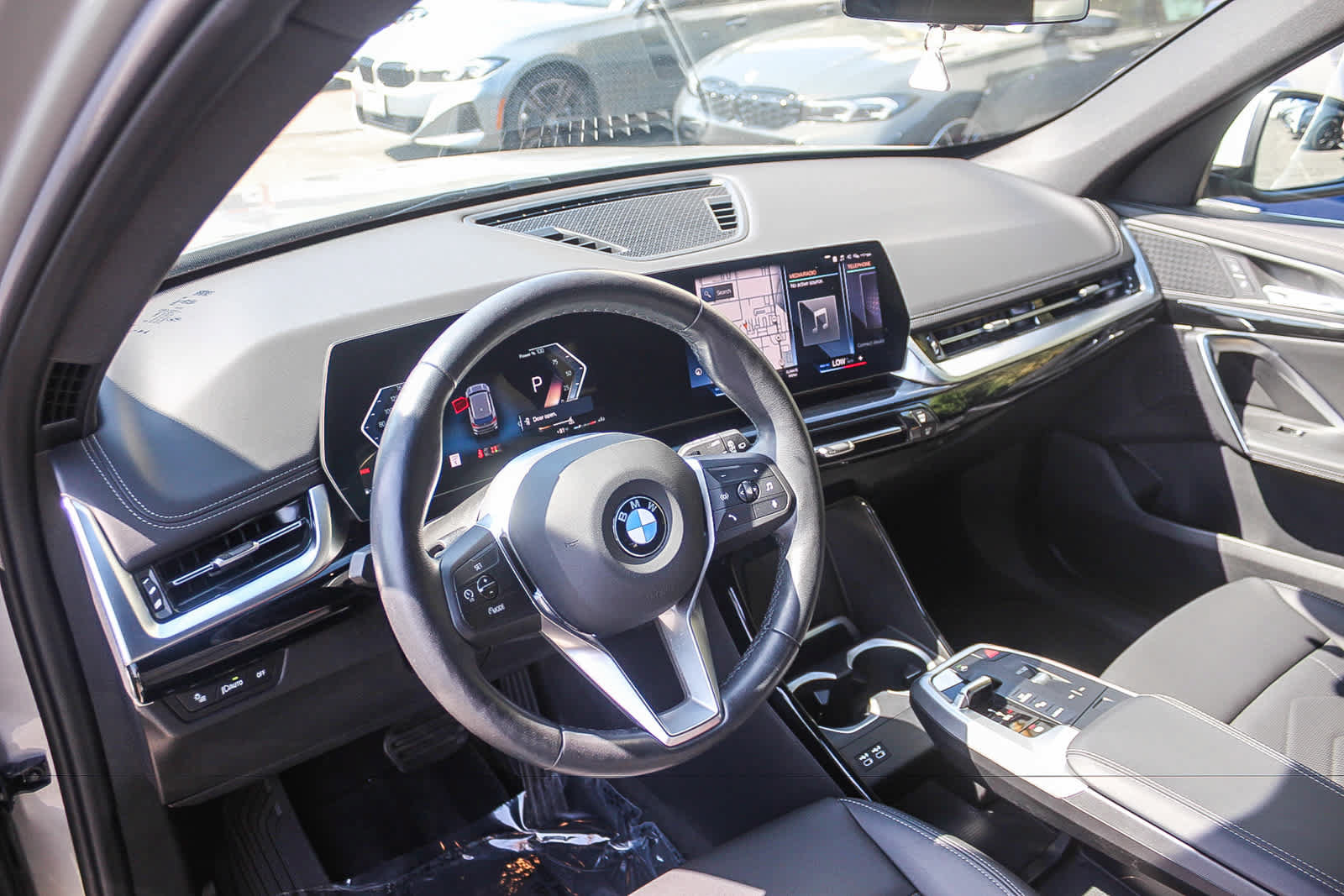 Used 2023 BMW X1 xDrive28i w/ Convenience Package AWD/4WD image 16