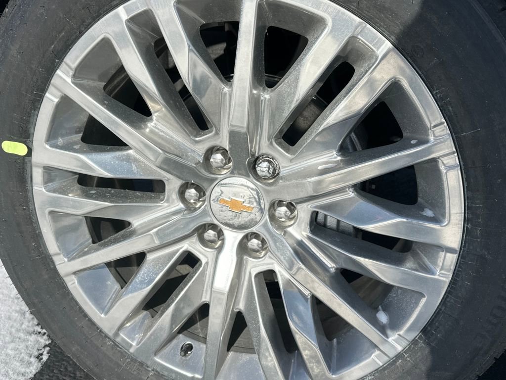 New 2026 Chevrolet Suburban Premier w/ Sun And Tow Package image 26