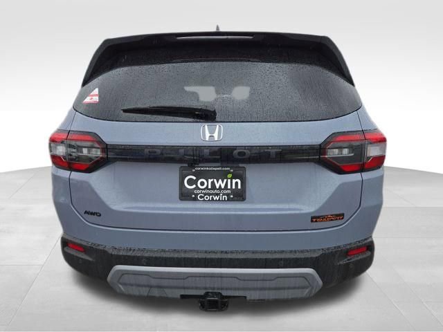 New 2025 Honda Pilot TrailSport image 13