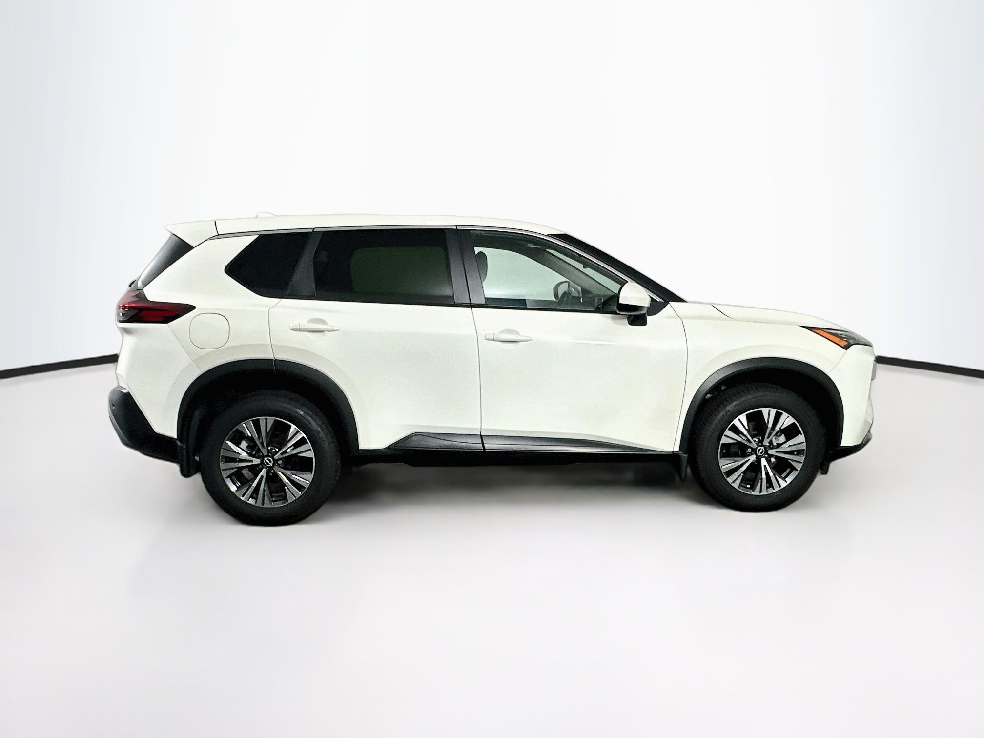 Used 2023 Nissan Rogue SV FWD image 10