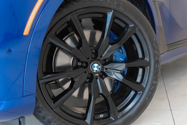 Used 2024 BMW X7 M60i w/ M Sport Professional Package AWD/4WD image 2