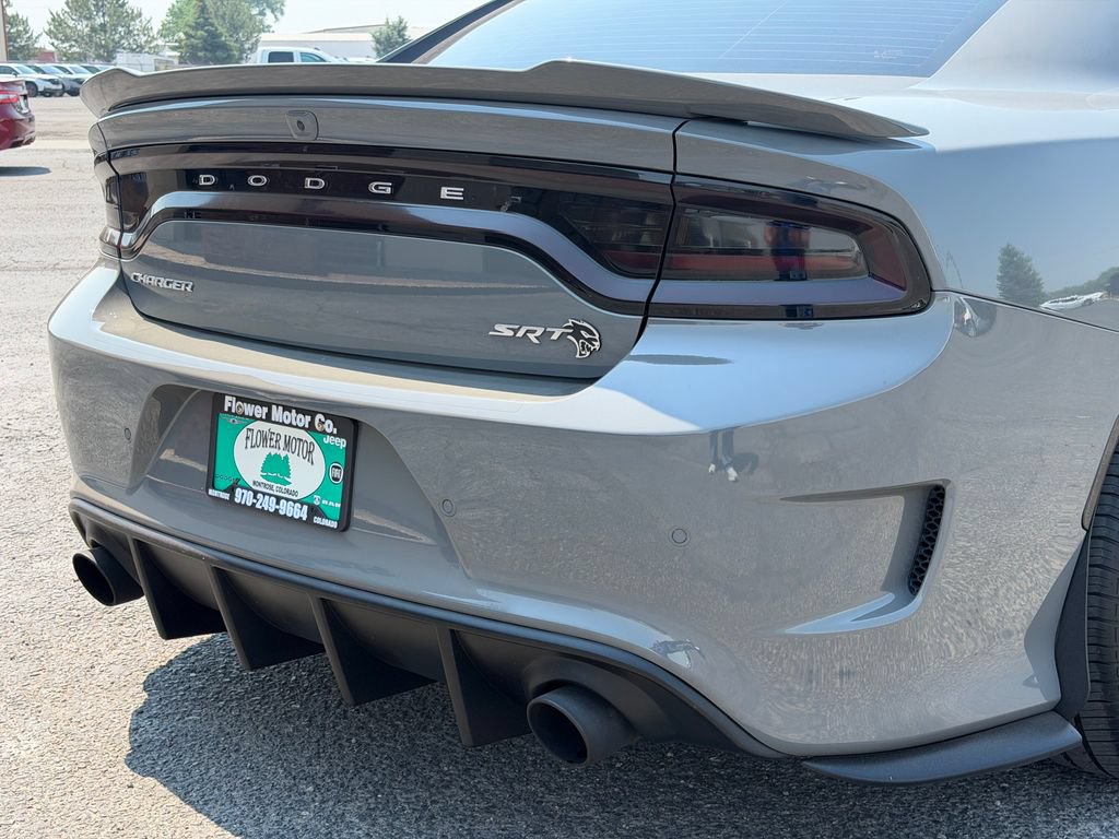 Used 2018 Dodge Charger SRT Hellcat w/ Harman/Kardon Audio Group RWD image 12