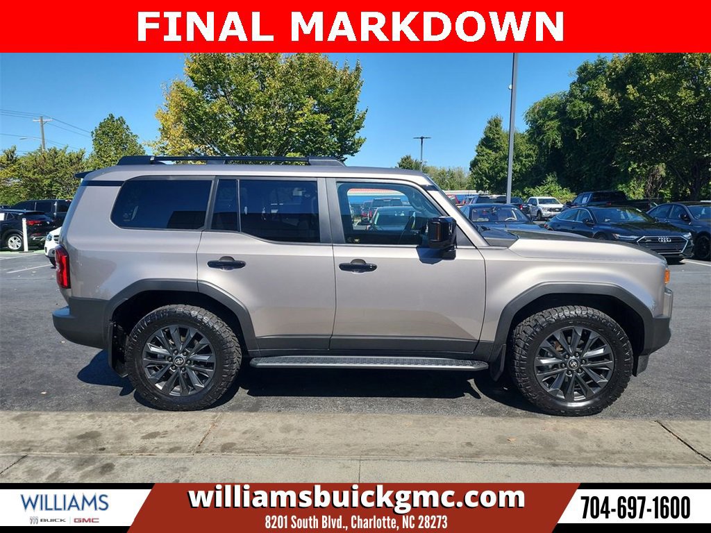 Used 2024 Toyota Land Cruiser image 9