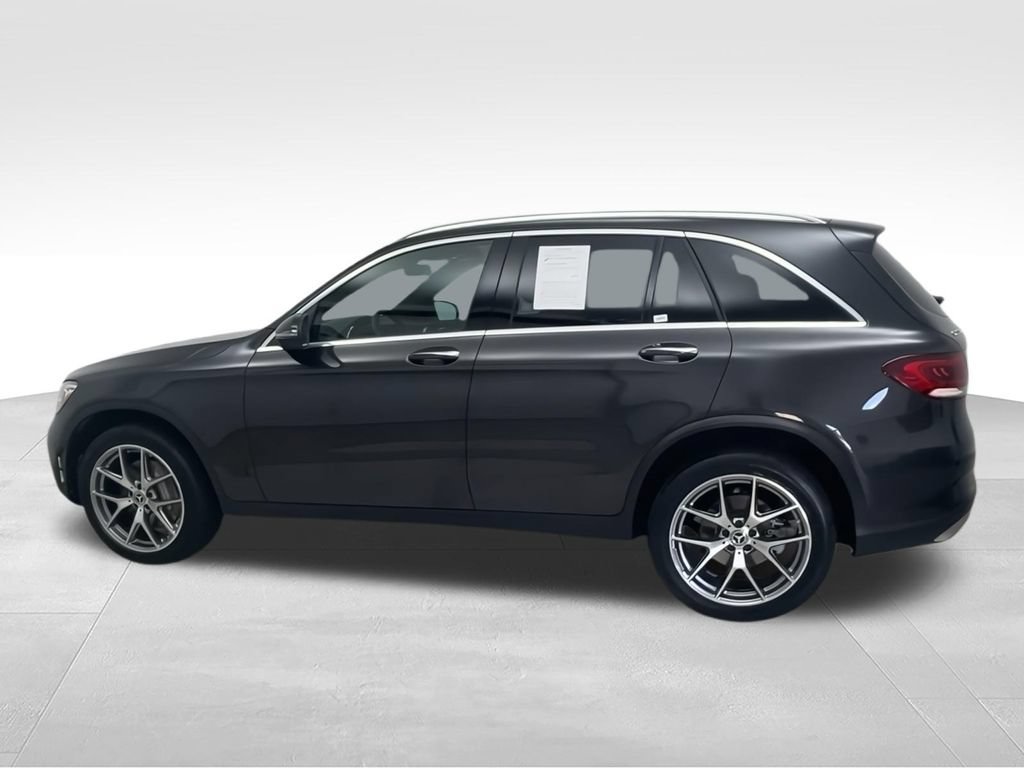 Used 2022 Mercedes-Benz GLC 300 4MATIC image 7