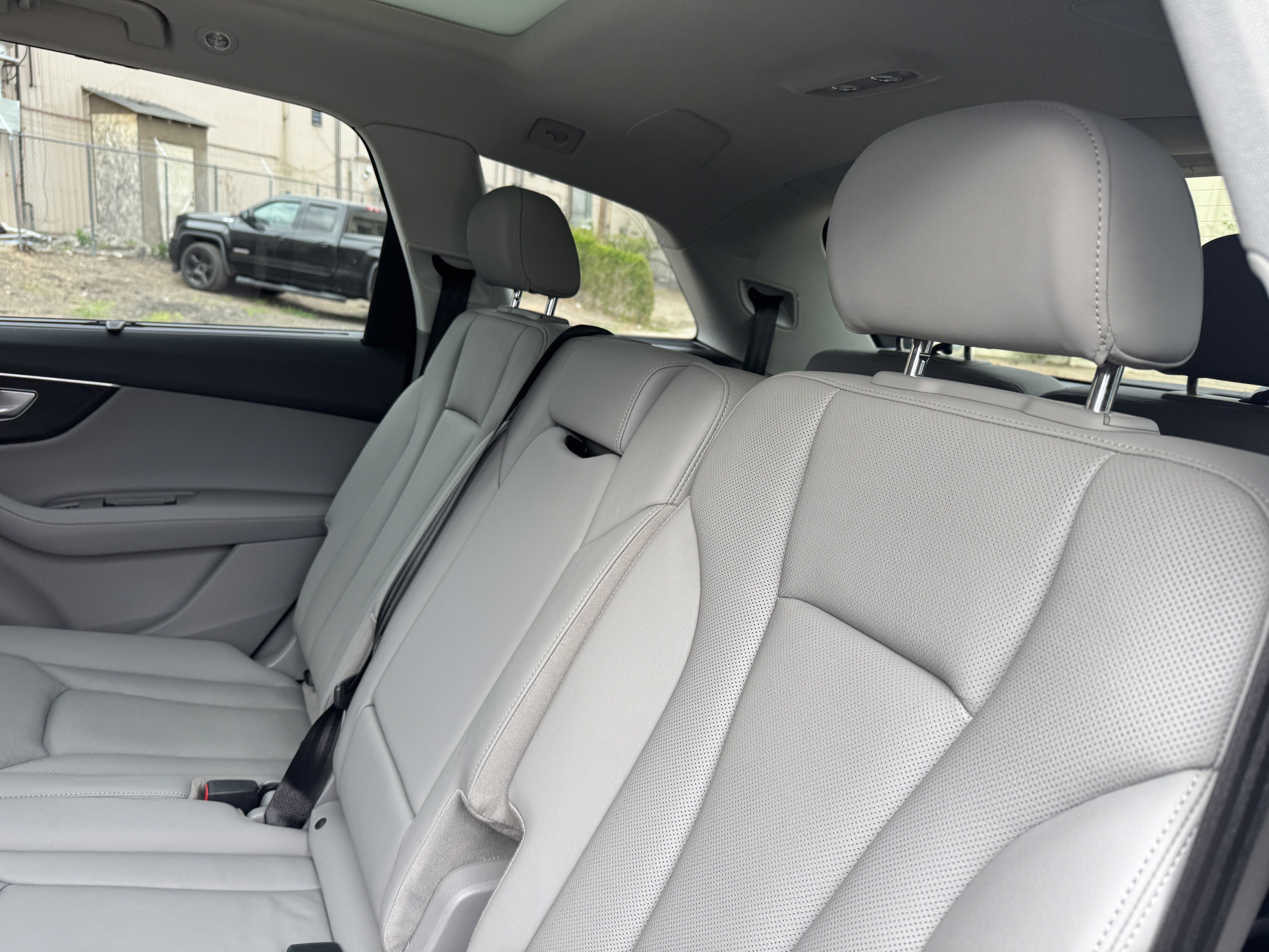 Used 2021 Audi Q7 3.0T Premium Plus w/ Executive Package image 17