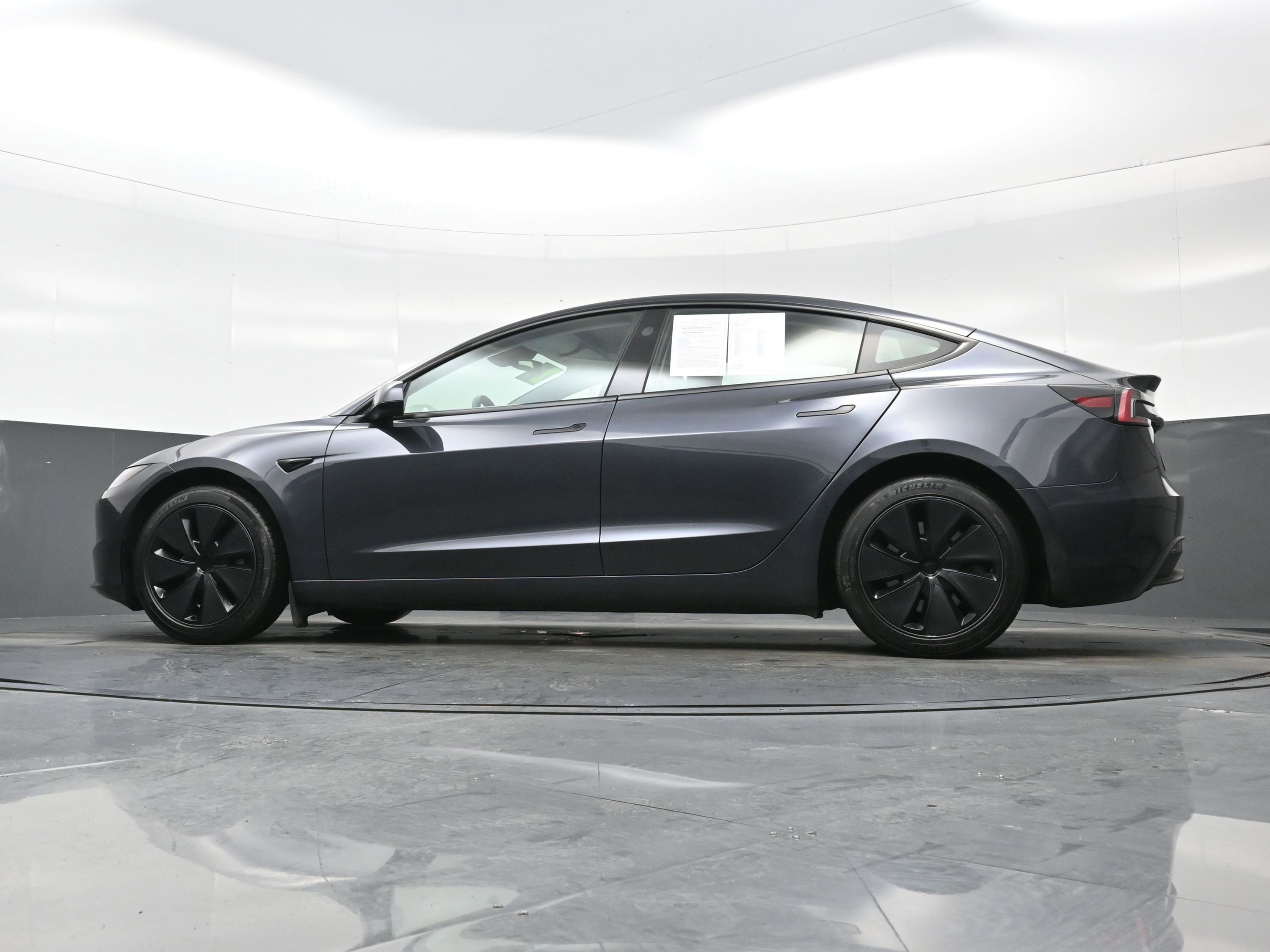 Used 2025 Tesla Model 3 Long Range image 26