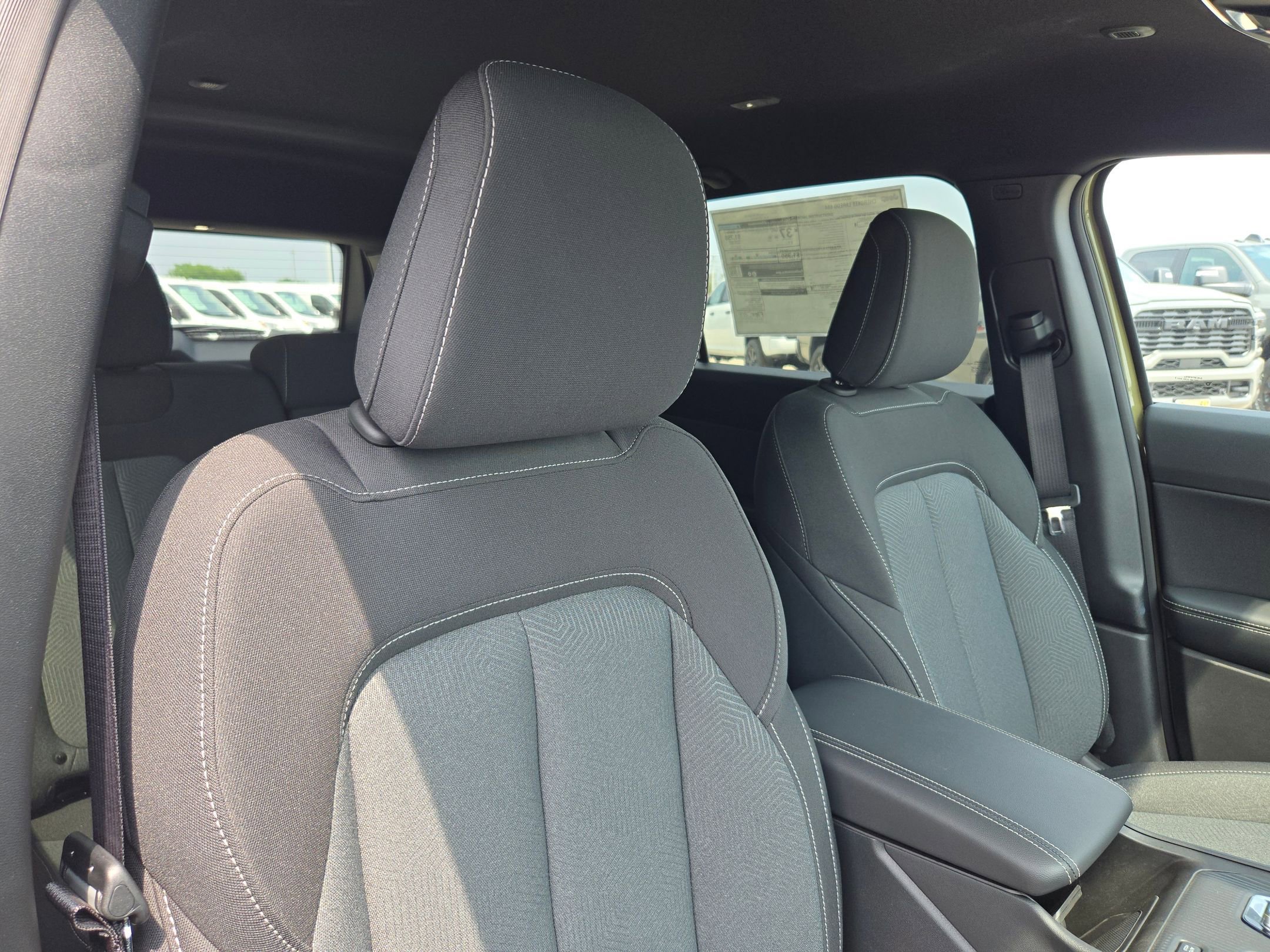 New 2026 Jeep Cherokee Laredo AWD/4WD image 20