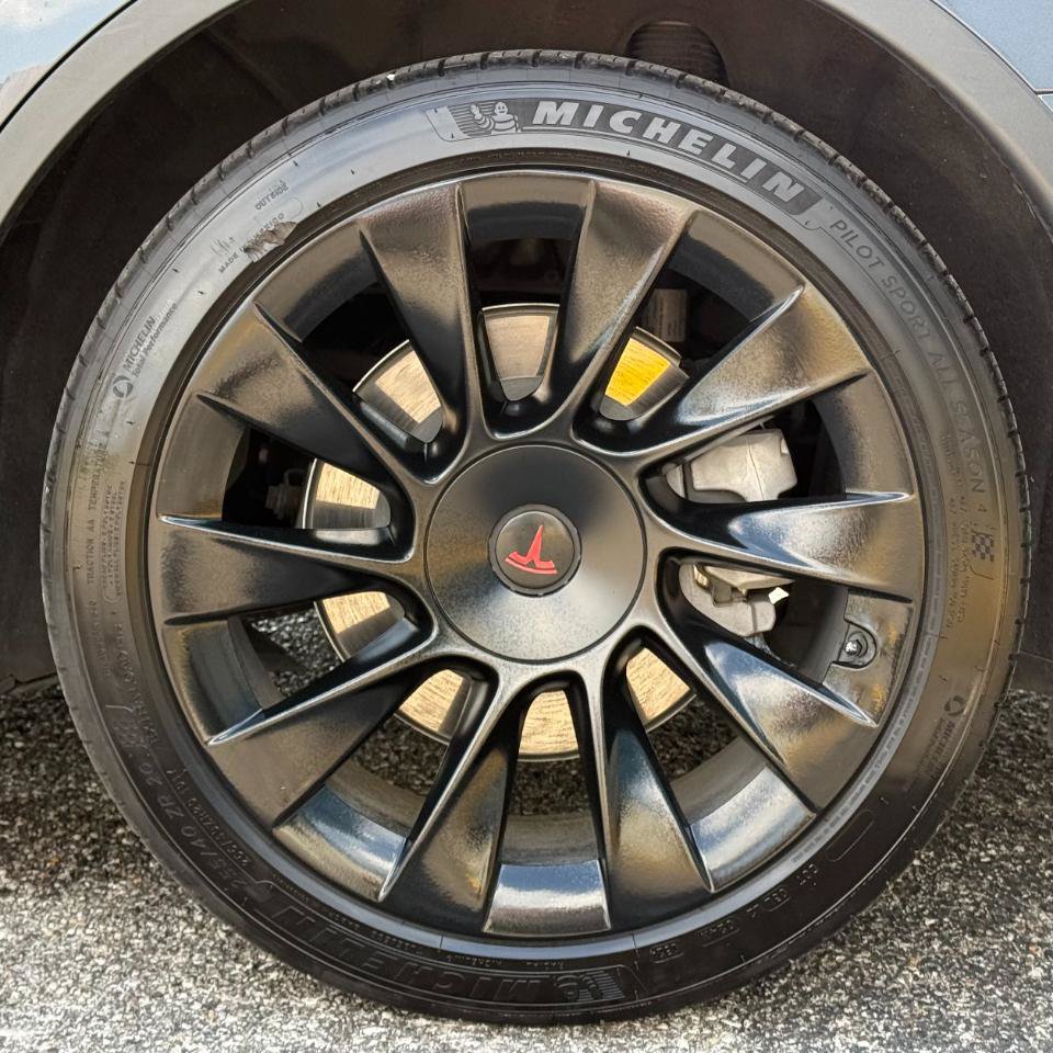 Used 2020 Tesla Model Y Long Range AWD/4WD image 20