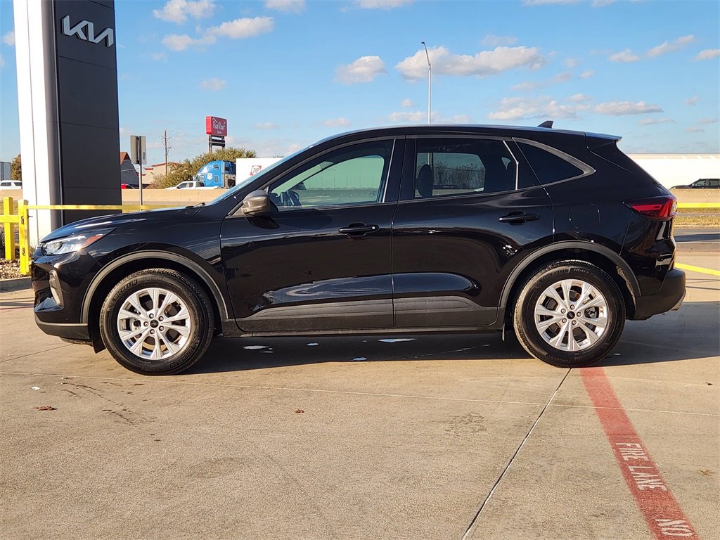Used 2025 Ford Escape Active image 4