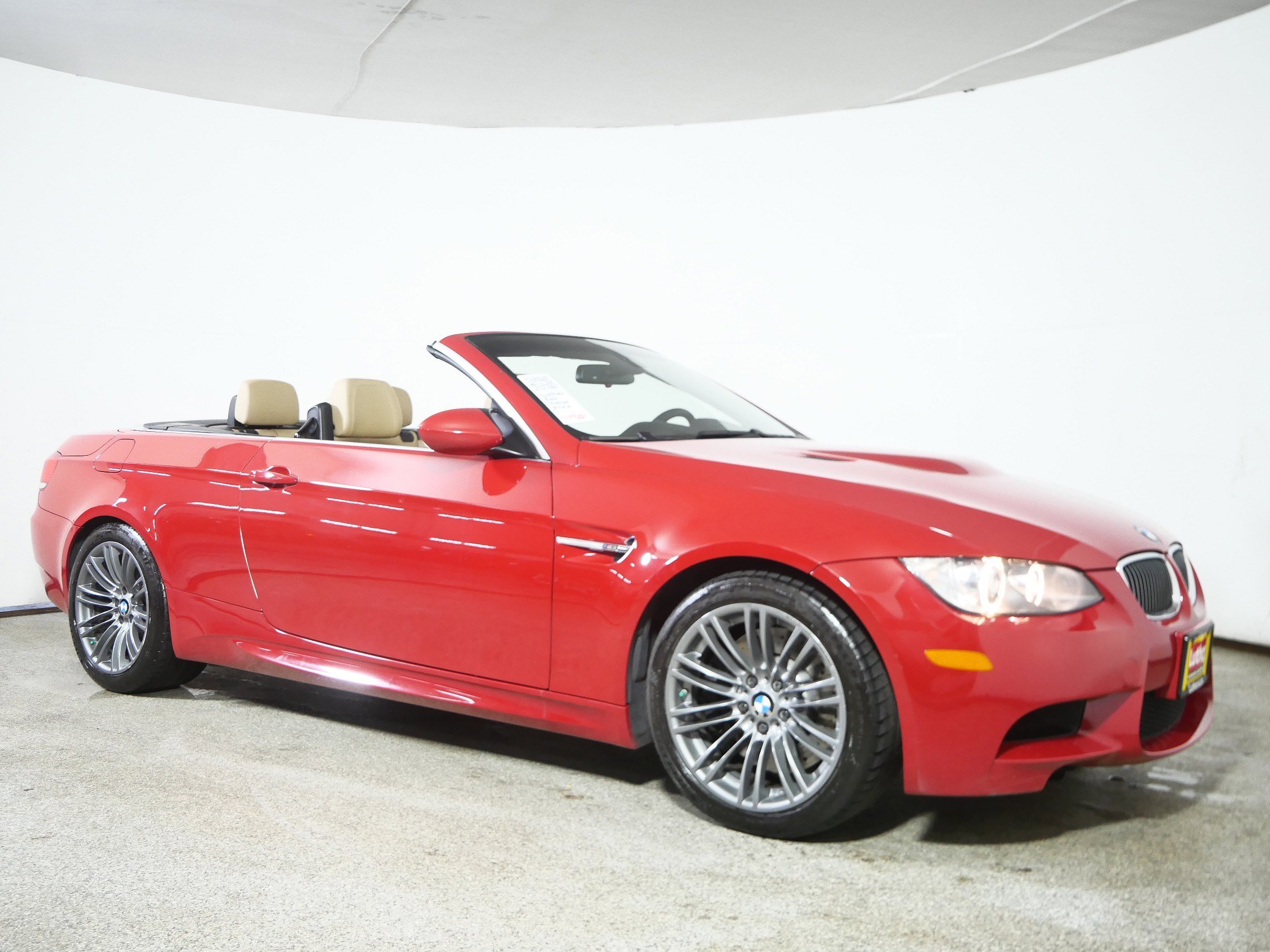Used 2009 BMW M3 Convertible image 1