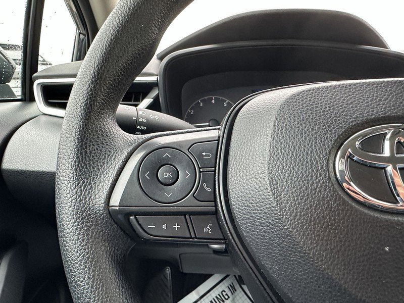 Used 2023 Toyota Corolla LE image 23
