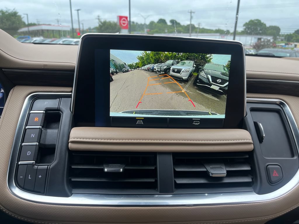 Used 2023 Chevrolet Tahoe Premier AWD/4WD image 18