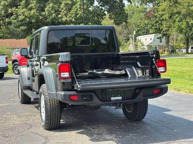 Used 2023 Jeep Gladiator Sport AWD/4WD image 36