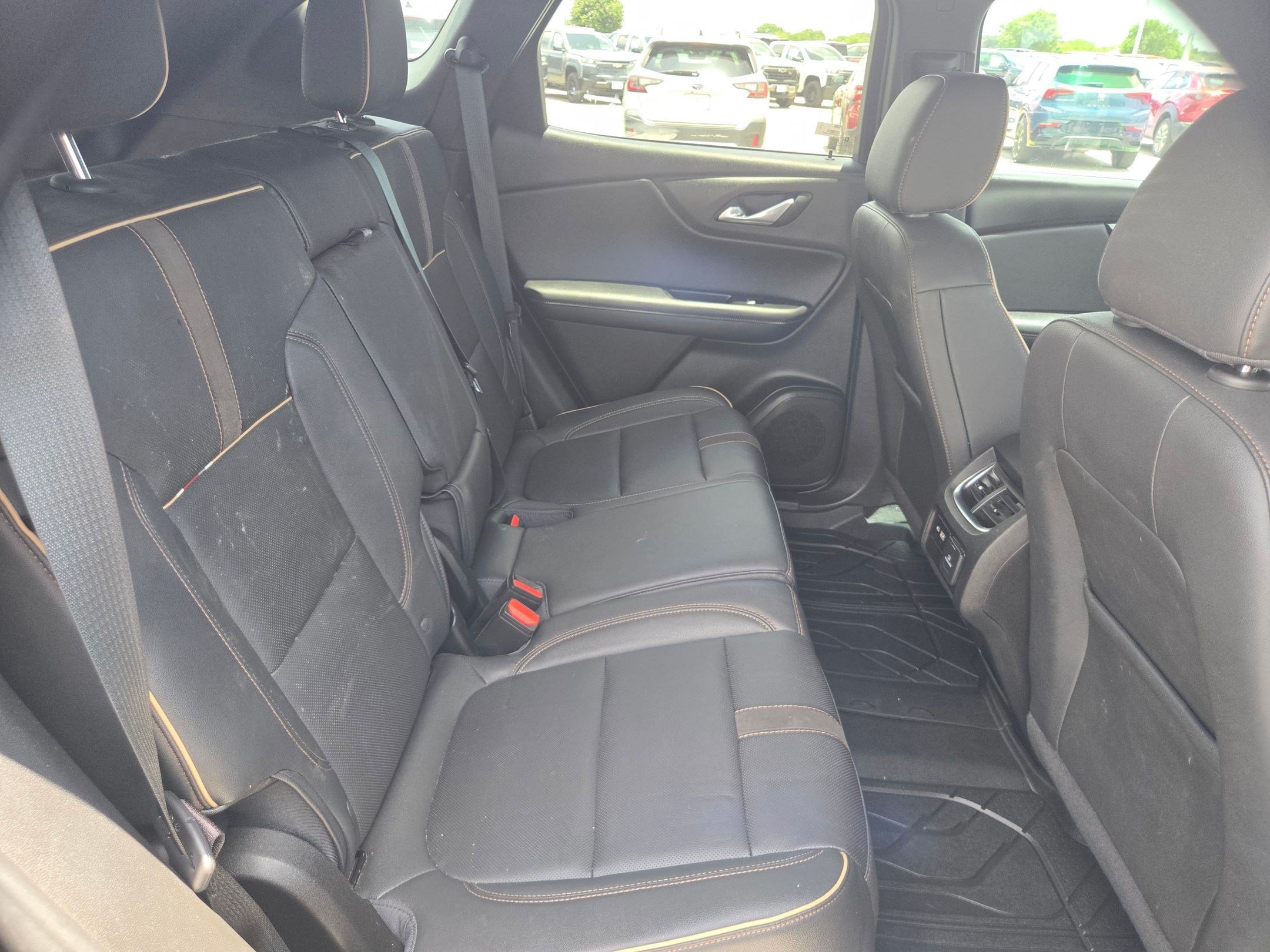 Used 2023 Chevrolet Blazer Premier FWD image 22