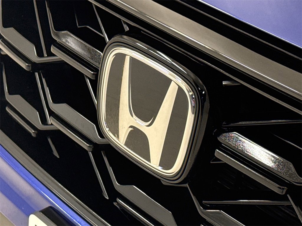 Used 2024 Honda CR-V Sport-L image 6
