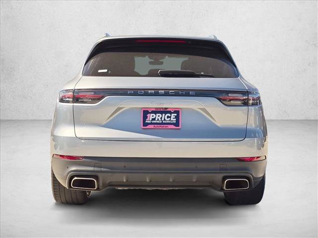 Used 2023 Porsche Cayenne AWD/4WD image 7