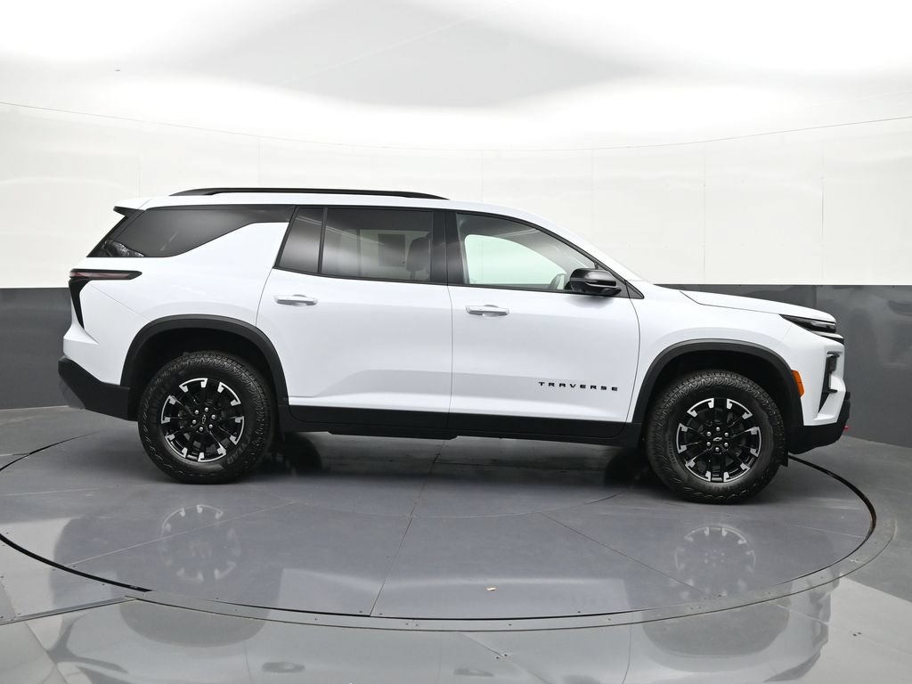 Certified 2026 Chevrolet Traverse Z71 w/ Driver Confidence Package AWD/4WD image 6