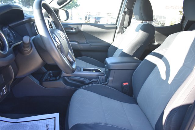 Used 2023 Toyota Tacoma TRD Off-Road image 16