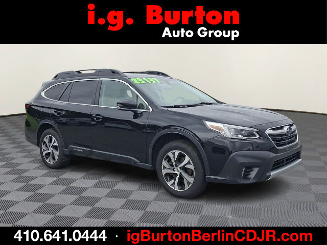 Used 2020 Subaru Outback Limited w/ Tech Package 2