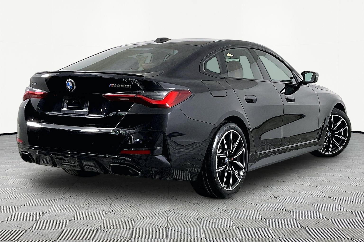 Used 2024 BMW M440i xDrive Gran Coupe w/ Premium Package AWD/4WD image 7