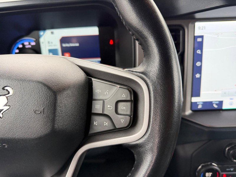 Used 2023 Ford Bronco Outer Banks image 12