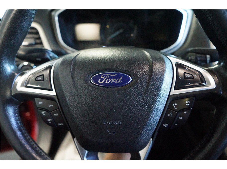 Used 2016 Ford Fusion SE w/ Equipment Group 202A FWD image 18