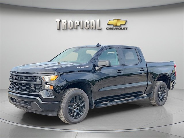 New 2026 Chevrolet Silverado 1500 Custom image 1