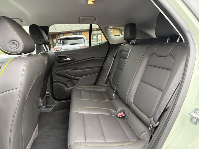 Certified 2024 Chevrolet Trax ACTIV w/ Driver Confidence Package FWD image 15