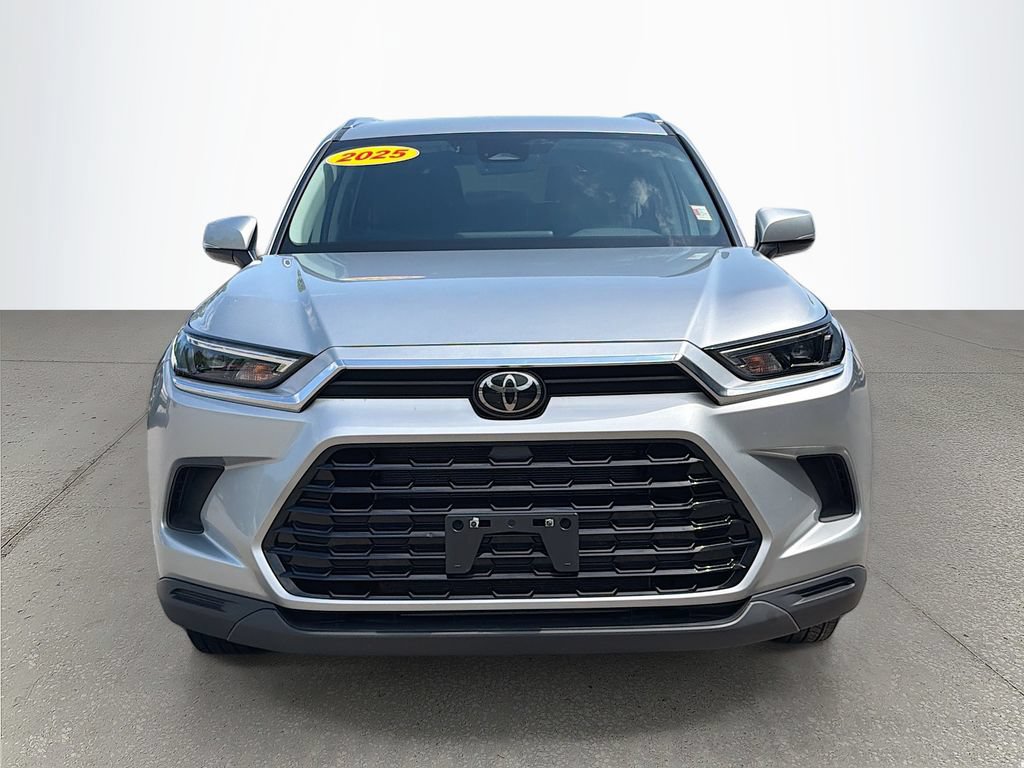 Used 2025 Toyota Grand Highlander FWD image 9
