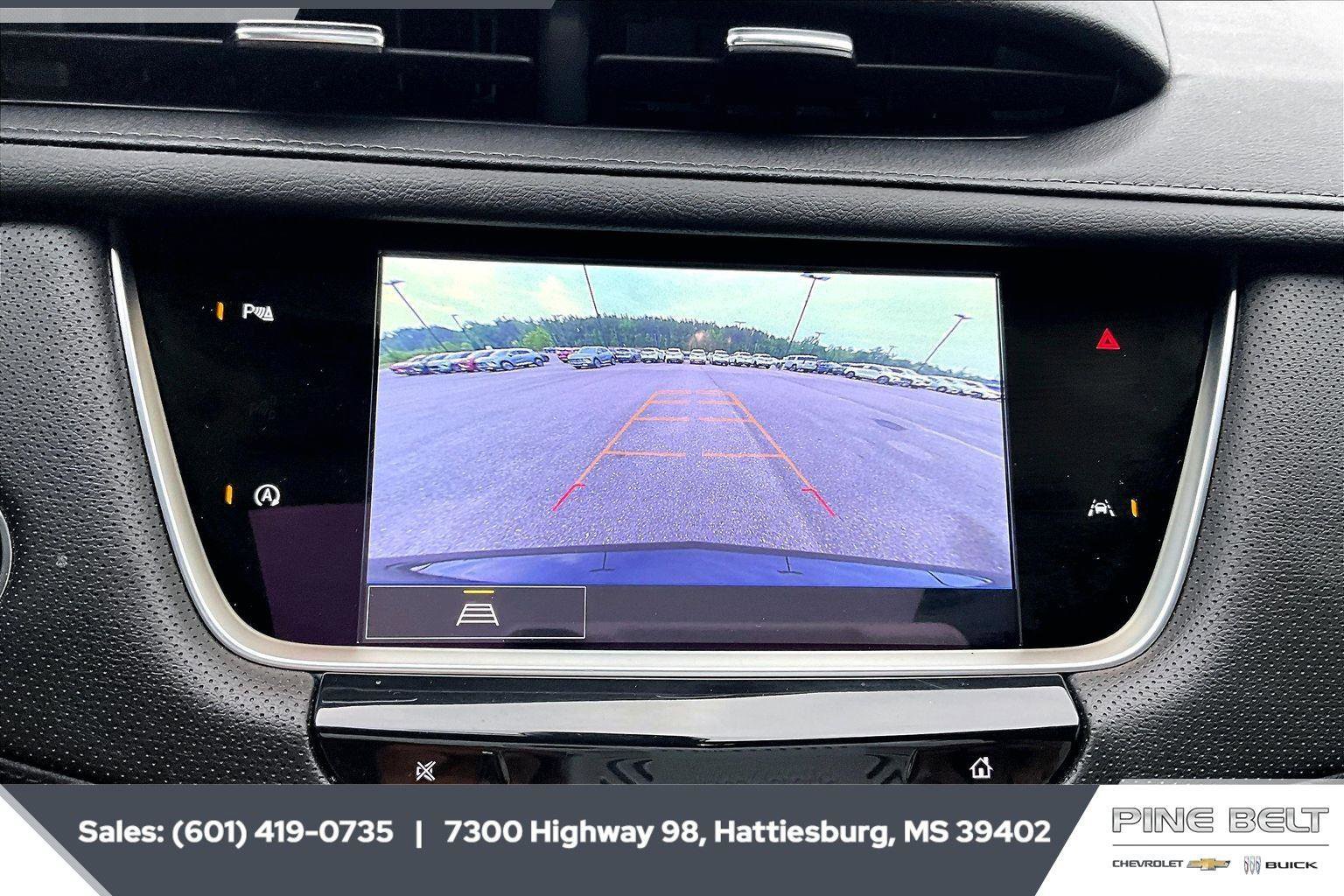 Used 2024 Cadillac XT6 Luxury FWD image 15