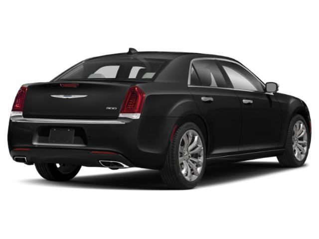 Used 2018 Chrysler 300 Touring w/ Driver Convenience Group RWD image 2