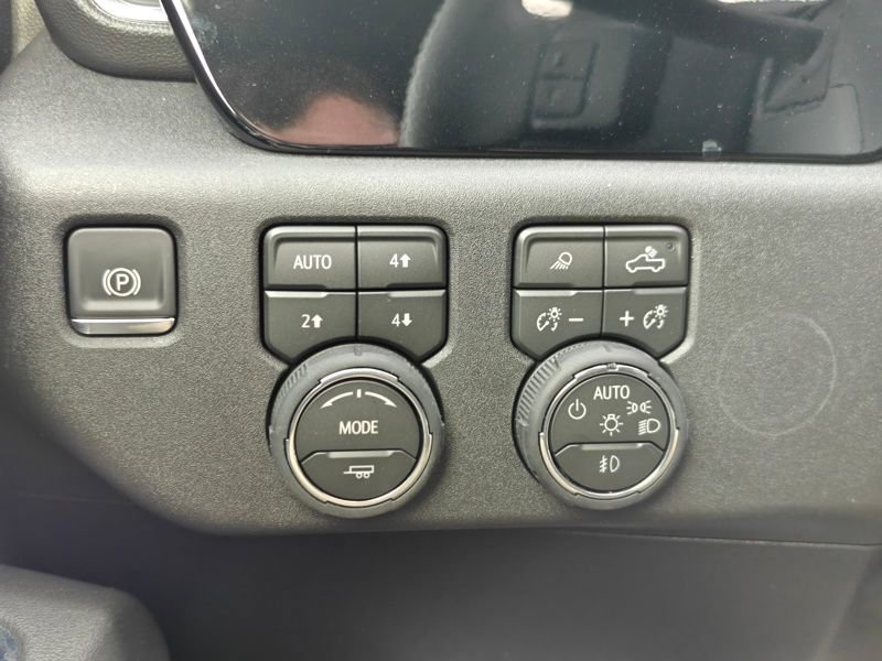 New 2026 Chevrolet Silverado 1500 RST image 41