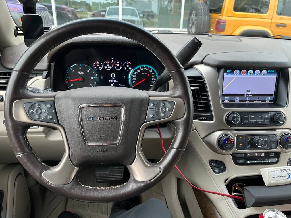 Used 2018 GMC Yukon XL Denali w/ Open Road Package AWD/4WD image 14