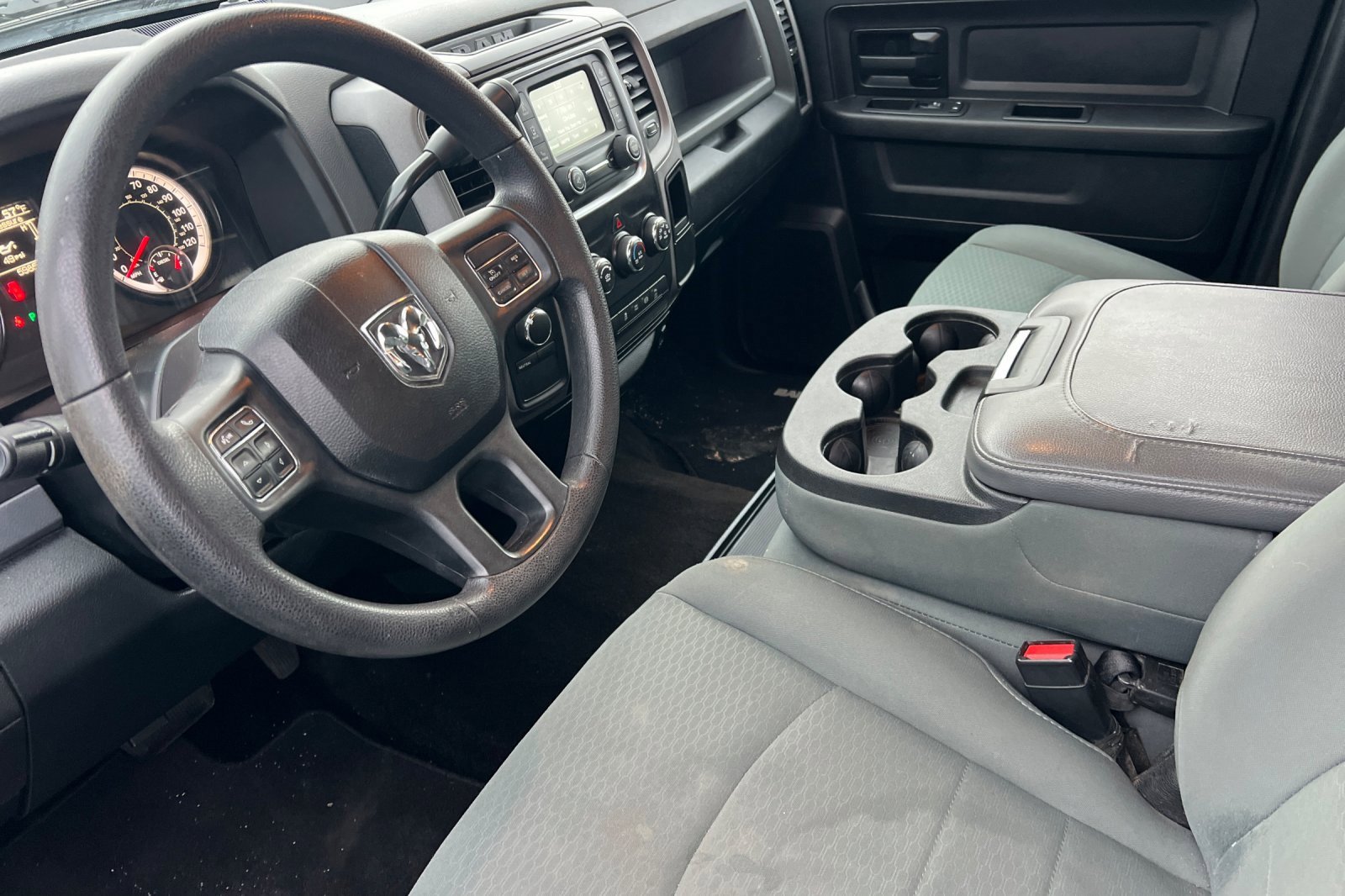 Used 2016 RAM 3500 Tradesman w/ Chrome Appearance Group image 11