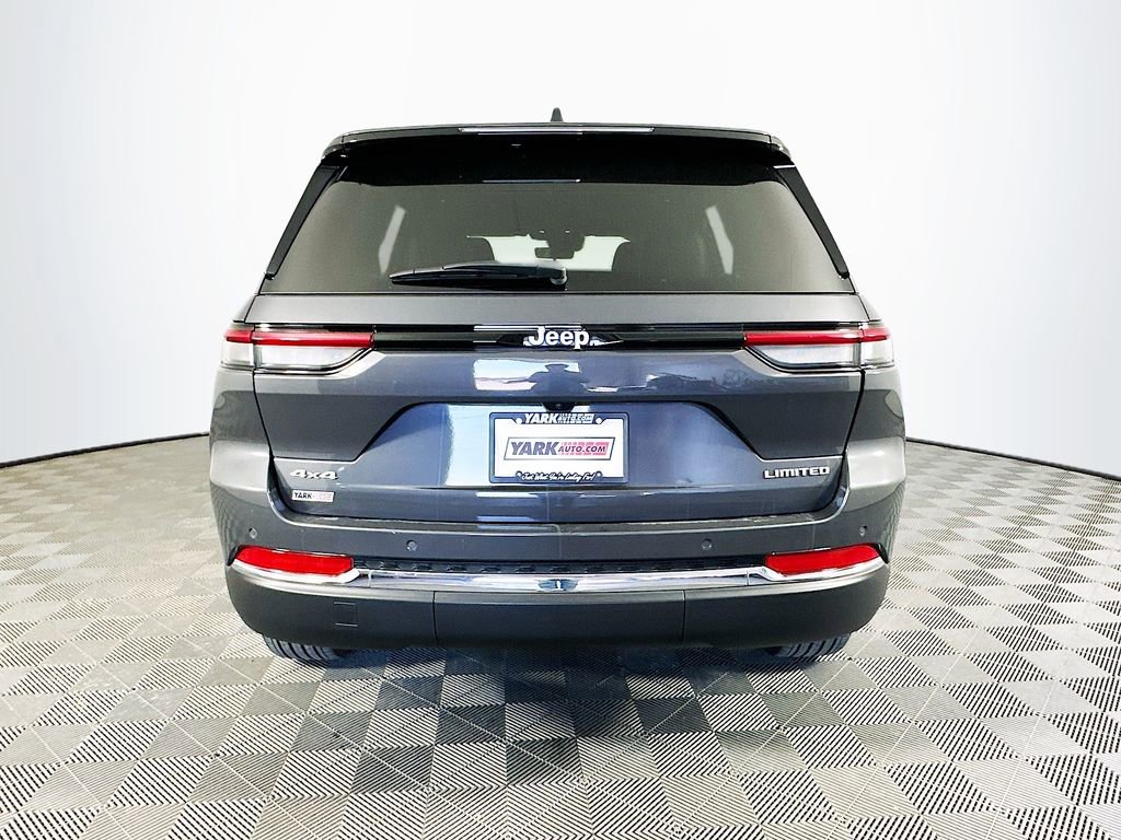 Certified 2025 Jeep Grand Cherokee Limited image 9