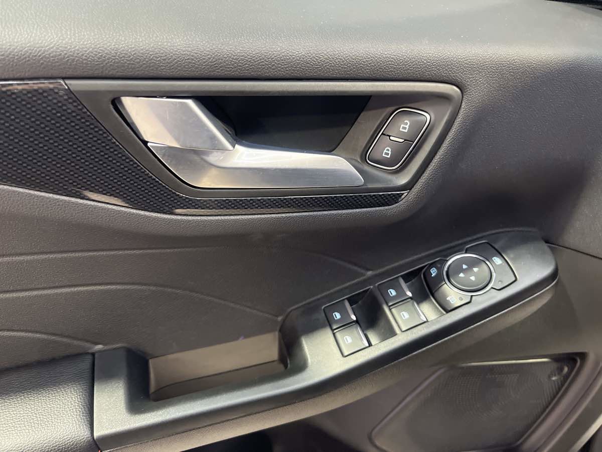 Used 2024 Ford Escape ST-Line Select w/ Tech Pack #1 AWD/4WD image 26