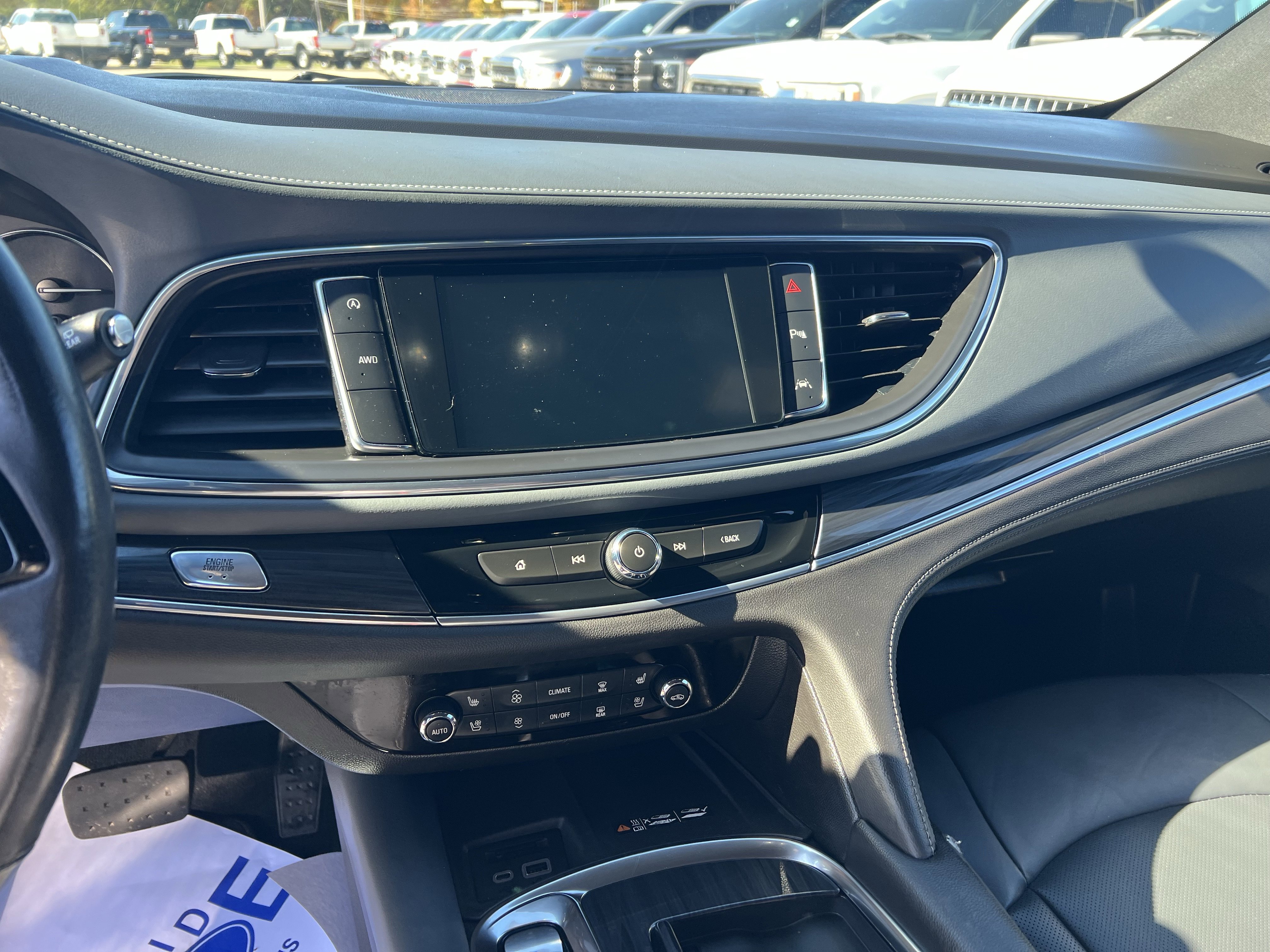 Used 2024 Buick Enclave Premium image 20