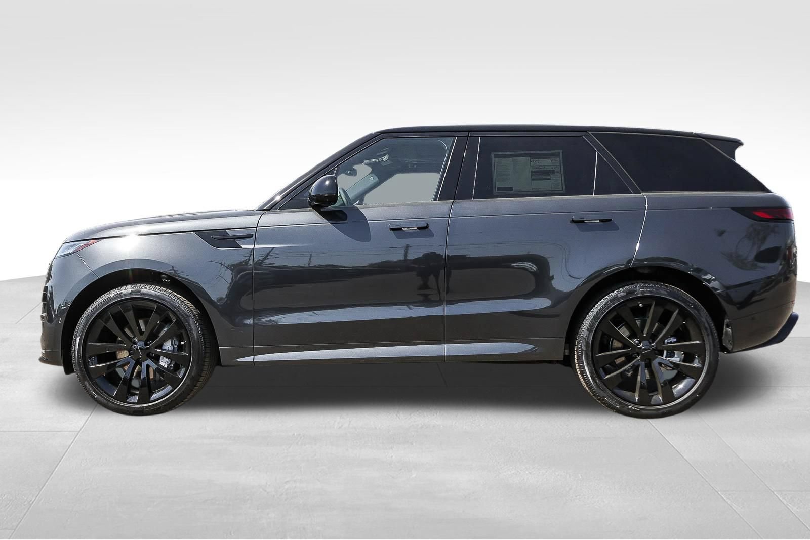 New 2026 Land Rover Range Rover Sport Dynamic SE AWD/4WD image 8