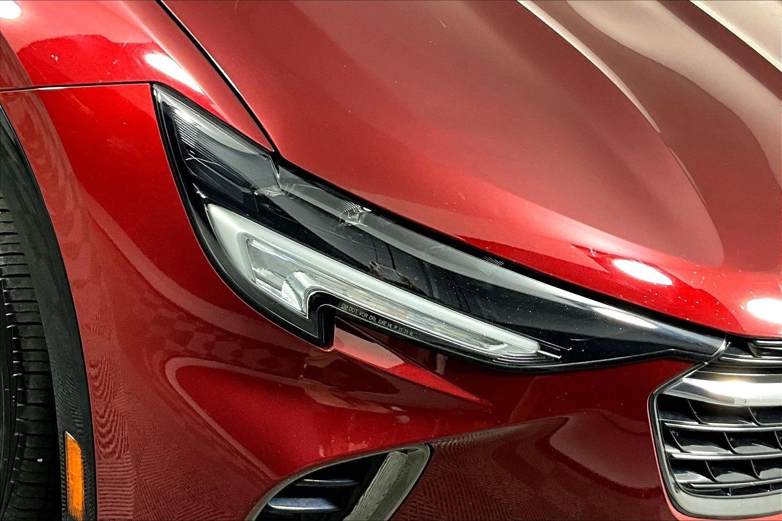 Used 2021 Buick Envision Essence w/ Technology Package I image 32