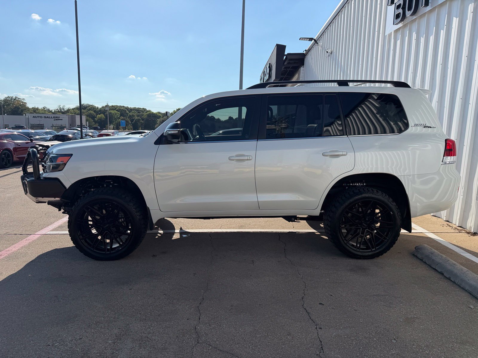 Used 2020 Toyota Land Cruiser Heritage Edition AWD/4WD image 3