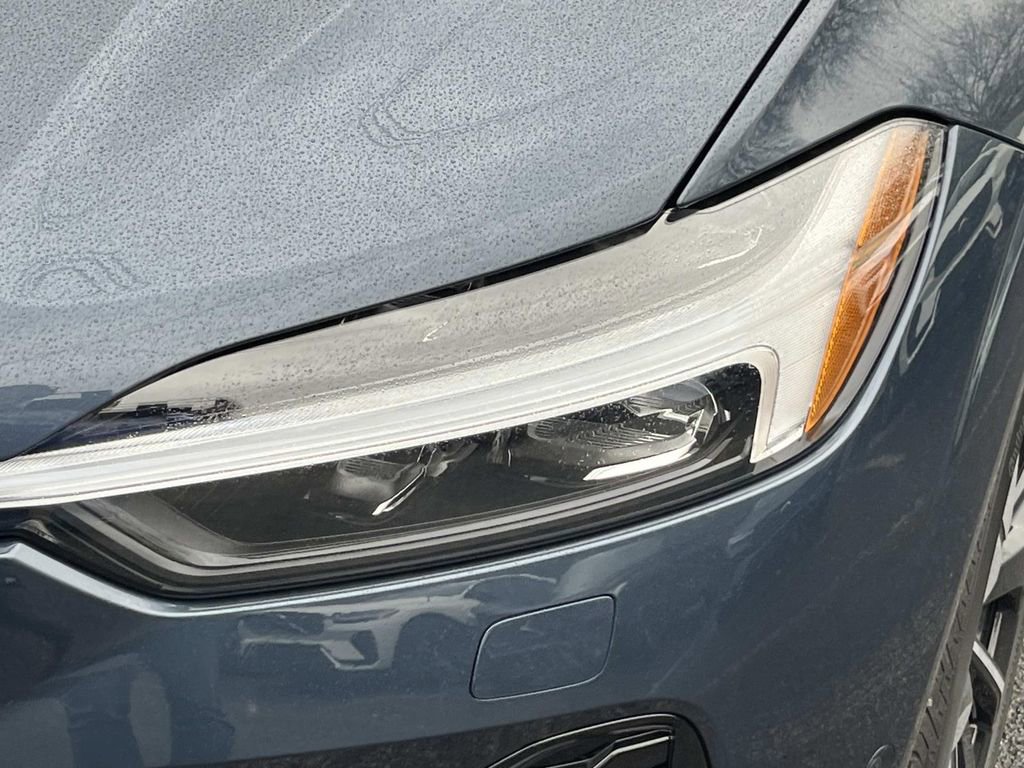 New 2026 Volvo XC60 B5 Plus w/ Climate Package image 9