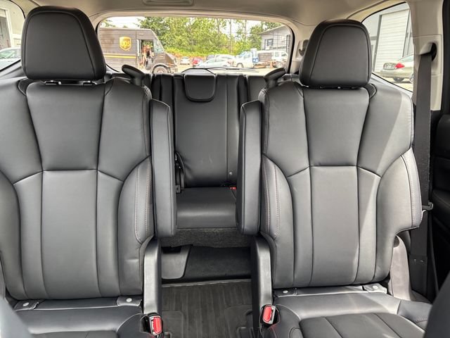 Certified 2025 Subaru Ascent Bronze Edition AWD/4WD image 22