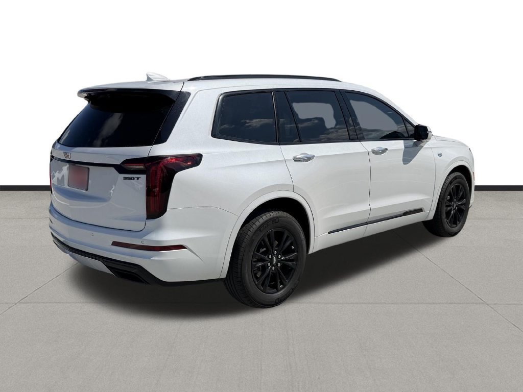 Used 2024 Cadillac XT6 Luxury FWD image 5
