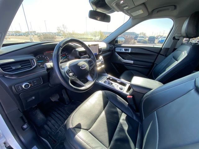 Used 2022 Ford Explorer Limited w/ Equipment Group 301A image 11