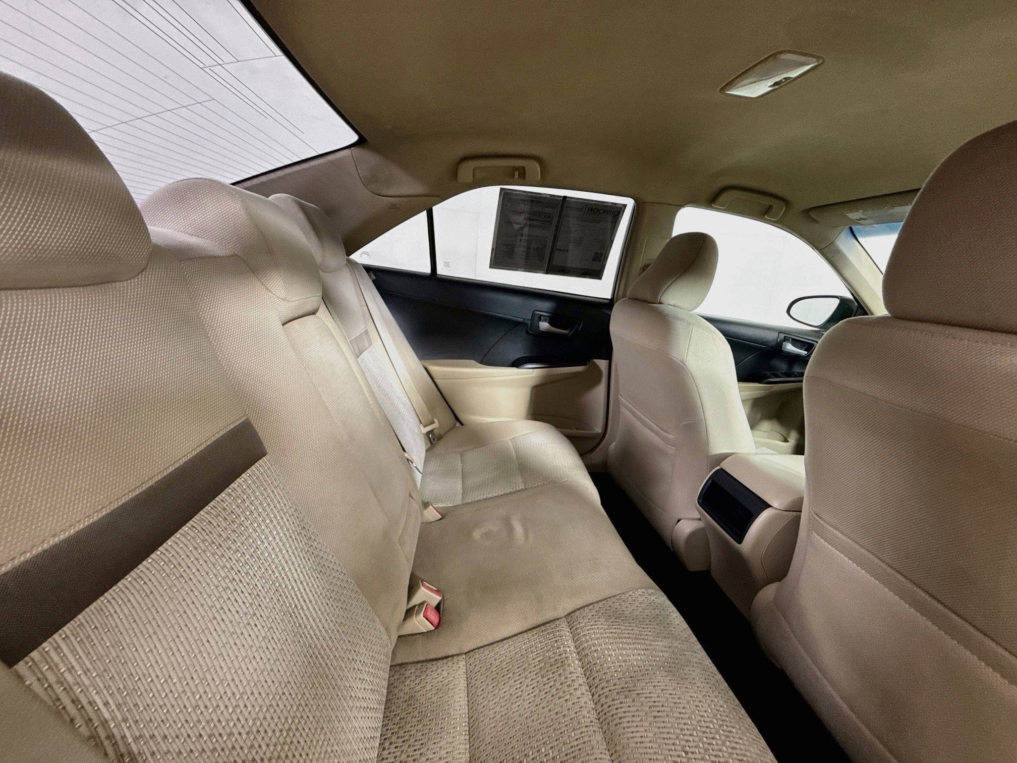 Used 2013 Toyota Camry LE FWD image 24