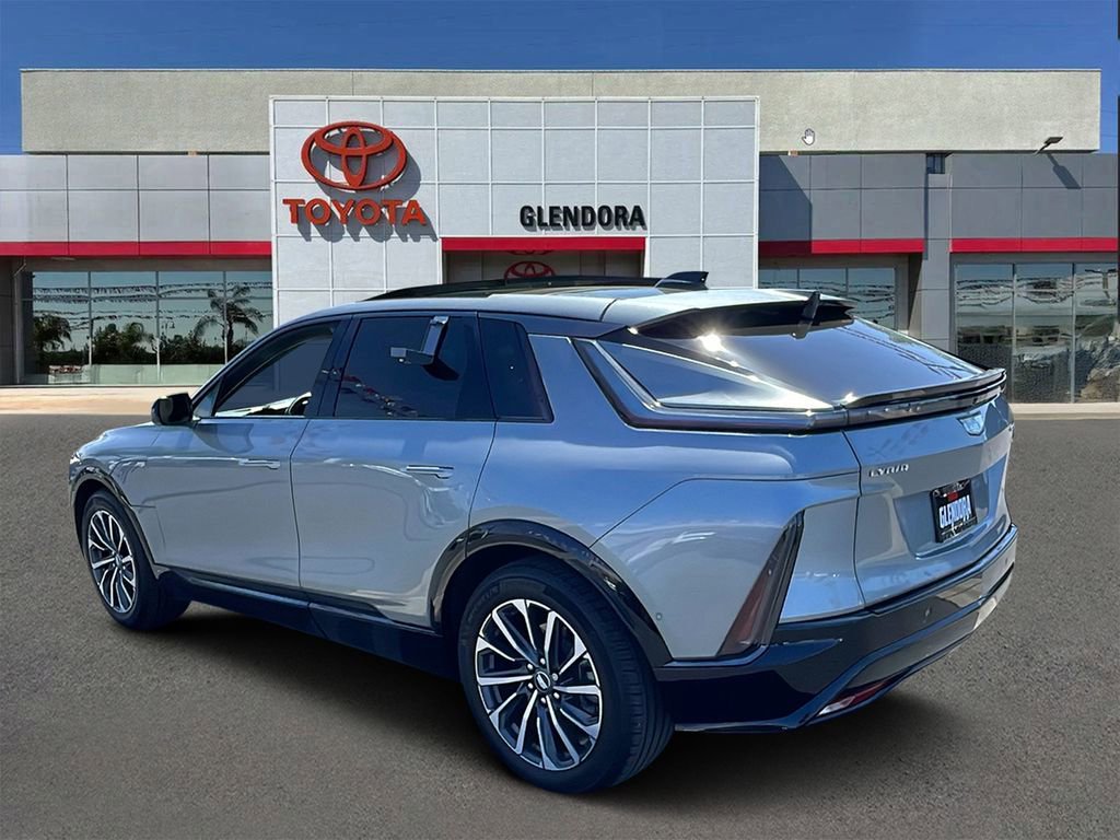 Used 2024 Cadillac Lyriq Sport w/ Nappa Leather Package AWD/4WD image 5