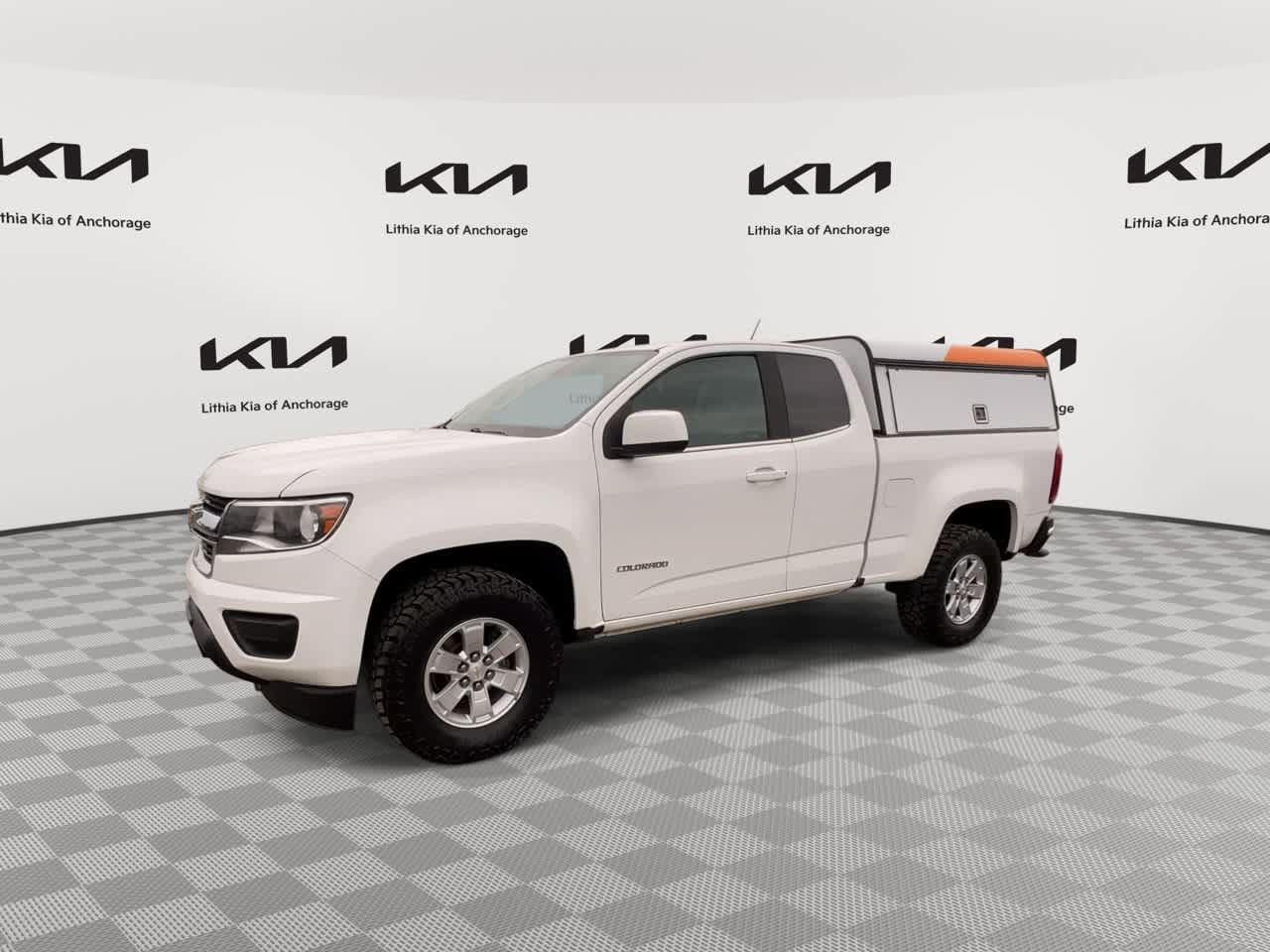 Used 2017 Chevrolet Colorado W/T w/ WT Convenience Package AWD/4WD image 5