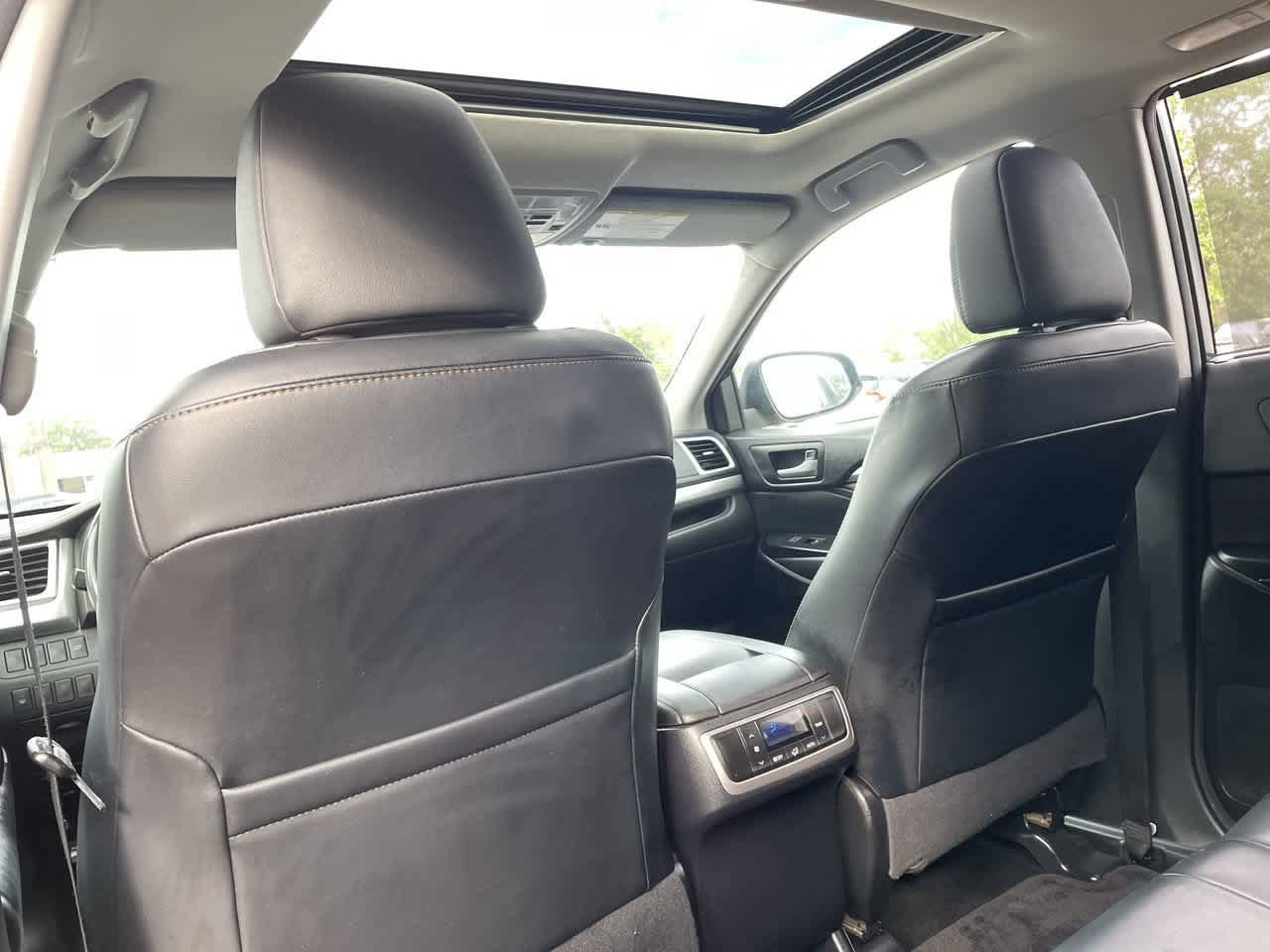 Used 2015 Toyota Highlander XLE AWD/4WD image 20