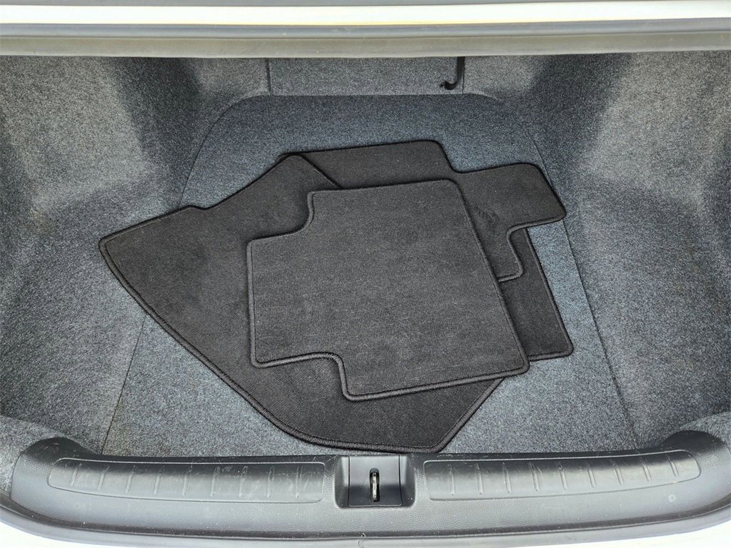 Used 2018 Honda Accord Sport image 9