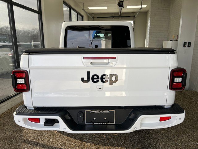 Used 2021 Jeep Gladiator Overland image 3